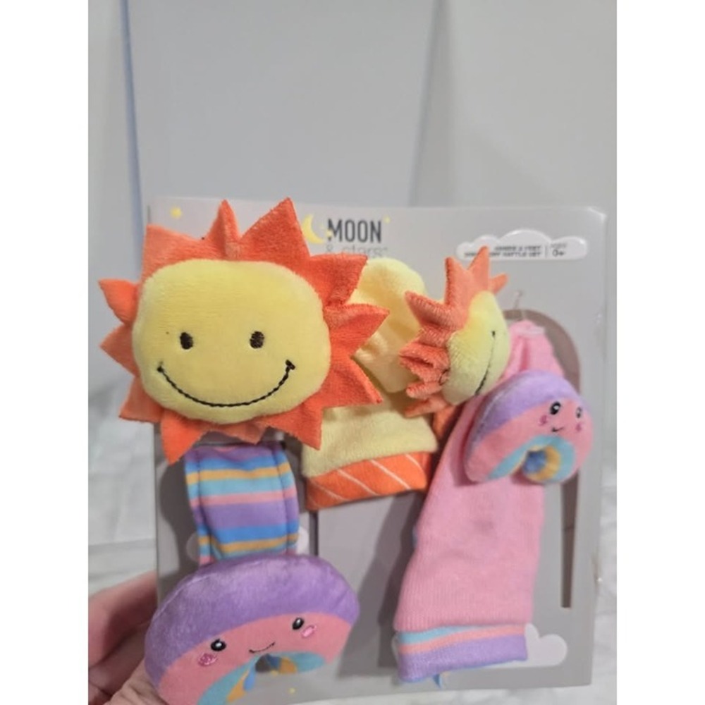 Moon & Stars Hands & Feet Discovery Rattle Set - Picture 4 of 6